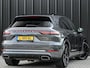 Porsche Cayenne 3.0 | Panoramadak | Achterasbesturing | Dealeronderhouden | 360 Camera | Luchtvering | Adaptive Cruise | Stoelverwarming V+A | Memory seat | Trekhaak |