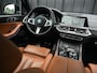 BMW X5 xDrive45e High Executive Panoramadak | M-Performance Seats | NL-Auto | Dealeronderhouden | Carbon Inleg | Active Cruise | Camera | Luchtvering | Memory Seats | Ambiance Interieur | Trekhaak |