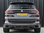 BMW X5 xDrive45e High Executive Panoramadak | M-Performance Seats | NL-Auto | Dealeronderhouden | Carbon Inleg | Active Cruise | Camera | Luchtvering | Memory Seats | Ambiance Interieur | Trekhaak |