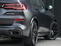 BMW X5 xDrive45e High Executive Panoramadak | M-Performance Seats | NL-Auto | Dealeronderhouden | Carbon Inleg | Active Cruise | Camera | Luchtvering | Memory Seats | Ambiance Interieur | Trekhaak |