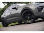 Porsche Macan 4 100 kWh|1e Eig|Org NL NAP|Achterasbesturing|Trekhaak|Panoramadak|Head Up|Chrono|Aventuringroen|Matrix|BOSE|Luchtvering|Dealer Onderhouden