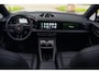 Porsche Macan 4 100 kWh|1e Eig|Org NL NAP|Achterasbesturing|Trekhaak|Panoramadak|Head Up|Chrono|Aventuringroen|Matrix|BOSE|Luchtvering|Dealer Onderhouden