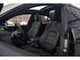 Porsche Macan 4 100 kWh|1e Eig|Org NL NAP|Achterasbesturing|Trekhaak|Panoramadak|Head Up|Chrono|Aventuringroen|Matrix|BOSE|Luchtvering|Dealer Onderhouden