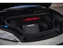 Porsche Macan 4 100 kWh|1e Eig|Org NL NAP|Achterasbesturing|Trekhaak|Panoramadak|Head Up|Chrono|Aventuringroen|Matrix|BOSE|Luchtvering|Dealer Onderhouden