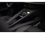 Porsche Macan 4 100 kWh|1e Eig|Org NL NAP|Achterasbesturing|Trekhaak|Panoramadak|Head Up|Chrono|Aventuringroen|Matrix|BOSE|Luchtvering|Dealer Onderhouden