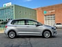 Volkswagen Golf Sportsvan 1.2 TSI Trendline Automaat*1e Eigenaar*Navigatie*Cruise*Airco*Trekhaak*Dealer onderhouden*LM velgen*APK*