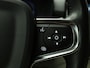 Volvo XC40 1.5 T5 Recharge Inscription 252Pk Automaat (APPLE CARPLAY, GROOT NAVI, LEDER, STOELVERWARMING, SPORTSTOELEN, KEYLESS, CAMERA, NIEUWSTAAT)