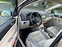 Volkswagen Golf Plus 1.4 TSI Highline Automaat*1e Eigenaar*Cruise*NAP*Clima*Trekhaak*Alcantara*Dealer onderhouden*Parkeersensoren*