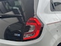Renault Twingo Z.E. R80 Série Limitée Vibes | Eerste eigenaar | Nederlandse auto | Navigatiesysteem | Camera achter | Unieke kilometerstand | 100% elektrisch | Dealeronderhouden | SoH 95% | Voorstoelen verwarmd | Unieke uitvoering |