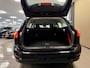 Ford Focus Wagon 1.0 EcoBoost Titanium Business * Automaat / Carplay / Navigatie / LM Velgen / NL Auto *