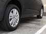 Volkswagen Caddy Kombi Life 1.5 eHybrid 150PK DSG Automaat | Trekhaak | Camera | Parkeersensoren Voor + Achter | Navigatie via app Connect |