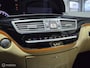 Mercedes-Benz S-klasse s600 v12 AMG Designo Facelift |dubbel Panoramadak|Massage|Harman Kardon|Rijassistentie pakket|Nachtzicht|Gordijn|TV|volledig onderhoudshistorie bij Mercedes!