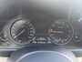 BMW 3-Serie 320i Luxury Edition / Dealer Onderhouden / Schuif-Kantel Dak / DAB / 19" Lichtmetalen Sport Velgen / Led Koplampen / Cruise Control / HiFi Audio /  Parkeersensoren Voor&Achter / Full-Map Navigatie /