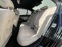 BMW 3-Serie 320i Luxury Edition / Dealer Onderhouden / Schuif-Kantel Dak / DAB / 19" Lichtmetalen Sport Velgen / Led Koplampen / Cruise Control / HiFi Audio /  Parkeersensoren Voor&Achter / Full-Map Navigatie /