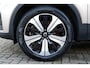 Volvo XC40 1.5 T4 Plug-in hybrid Ultimate Bright Elektrisch glazen panorama-dak | Parkeercamera | cruise control adaptief | Elektrische voorstoelen | Voorstoelen verwarmd + stuurwiel verwarmd |