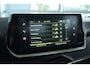 Peugeot 208 1.2 Turbo GT Cruise Control | Camera | Carplay | Navigatie | Climate | 17 Inch | LED |