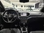 Volkswagen T-Cross 1.0 TSI R-Line Style | Trekhaak | Navigatie | Parkeersensoren V+A | Climate Control |