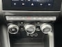 Renault Captur 1.6 E-Tech Plug-in Hybrid 160PK Initiale Paris / Trekhaak / 360 Camera / Stoeverw. / Elek Stoel / Leder / LMV /