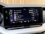 Skoda Octavia Combi 1.0 TSI Business Edition Apple CarPlay/Android Auto | Cruise & climate control | Elektrisch bedienbare achterklep | LED verlichting | Sfeerverlichting | Parkeersensoren voor en achter | Trekhaak