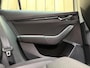 Skoda Octavia Combi 1.0 TSI Business Edition Apple CarPlay/Android Auto | Cruise & climate control | Elektrisch bedienbare achterklep | LED verlichting | Sfeerverlichting | Parkeersensoren voor en achter | Trekhaak