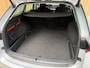 Skoda Octavia Combi 1.0 TSI Business Edition Apple CarPlay/Android Auto | Cruise & climate control | Elektrisch bedienbare achterklep | LED verlichting | Sfeerverlichting | Parkeersensoren voor en achter | Trekhaak