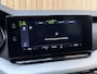 Skoda Octavia Combi 1.0 TSI Business Edition Apple CarPlay/Android Auto | Cruise & climate control | Elektrisch bedienbare achterklep | LED verlichting | Sfeerverlichting | Parkeersensoren voor en achter | Trekhaak