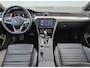 Volkswagen Passat Variant 1.5 TSI R-Line | Trekhaak | Leder | Virtual Cockpit | Camera