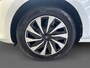Ford Fiesta 1.0 EcoBoost Hybrid Titanium | Apple Carplay / Android Auto | Stoel + Stuurverwarming | Cruise Control | Parkeersensoren Achter | Lichtsensor | Climate Control | Verwarmbare Voorruit