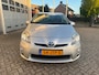 Toyota Prius 1.8 Dynamic Navigatie,Cruise control, Camera
