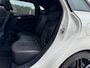 Mercedes-Benz B-klasse 180 Business Solution AMG | Panorama | Alcantara/Leder | CarPlay | Cruise | Navigatie | Trekhaak | Stoelverwarming