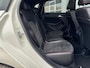 Mercedes-Benz B-klasse 180 Business Solution AMG | Panorama | Alcantara/Leder | CarPlay | Cruise | Navigatie | Trekhaak | Stoelverwarming
