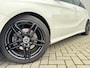 Mercedes-Benz B-klasse 180 Business Solution AMG | Panorama | Alcantara/Leder | CarPlay | Cruise | Navigatie | Trekhaak | Stoelverwarming