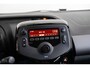 Peugeot 108 1.0 e-VTi Style | Airco | Cruise Controle | Bluetooth | Elektrische Ramen | LED | Getint Glas |