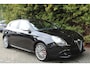 Alfa Romeo Giulietta 1.4 T Business Executive 170PK | AUTOMAAT | Climate Control | Leder | Navigatie | PDC | Cruise Control | PANO