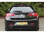 Alfa Romeo Giulietta 1.4 T Business Executive 170PK | AUTOMAAT | Climate Control | Leder | Navigatie | PDC | Cruise Control | PANO