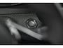Peugeot e-2008 EV Allure Avantage 54 kWh | 97,8% SOH | 11 KW Lader | Apple Carplay | Parkeersensoren