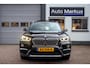 BMW X1 sDrive20i Xline|Pano|HUD|Memory|LED|HiFi|Leder|Sportstoelen|Stoelverwarming