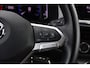 Volkswagen Transporter 2.0 TDI L2H1 28 Bulli Virtual, Camera, Carplay, Adaptieve Cruise, Automaat, 150pk, Sensoren, Leder, Multimedia, Trekhaak, Uniek!
