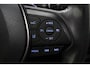Toyota RAV4 2.5 Hybrid 2WD Bi-Tone | Panoramadak | Navigatie | Leder | 360 camera | Digitale binnenspiegel | Dodehoek detectie | Stoelverwarming | JBL | Apple Carplay / Android Auto | 18 inch