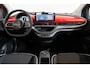 Fiat 500e 42 kWh | Camera | Parkeersensoren Voor & Achter | Navigatie | Apple Carplay & Android Auto | Keyless |