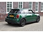 MINI Cooper 1.5 Cooper 5drs automaat Wij zijn op afspraak geopend! Graag bellen voor uw komst.