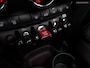 MINI Cooper 3-Deurs 1.5 Camden Plus Edition (APPLE CARPLAY,PANORAMADAK,PARKEERSENSOREN,LM-VELGEN,CRUISE,CLIMATE CONTROL,LEDER)