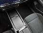 Volkswagen ID.7 Tourer Limited Edition Plus 59 kWh 204 PK | Apple Carplay draadloos | Draadloos laden telefoon | Dodehoek sensoren | Camera | LED koplampen | Android Auto draadloos | Head-up display | Stoelverwarming | Stuurverwarming | Adaptive cruise control |