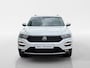 Volkswagen T-Roc 110PK TSI Style | Trekhaak 1300KG Trekgewicht | Navigatie | Cruise Control Adaptief | Climate Control | Camera | Parkeersensoren | Lichtmetalen Velgen | Armsteun |
