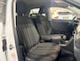 Volkswagen T-Roc 110PK TSI Style | Trekhaak 1300KG Trekgewicht | Navigatie | Cruise Control Adaptief | Climate Control | Camera | Parkeersensoren | Lichtmetalen Velgen | Armsteun |