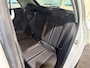 Volkswagen T-Roc 110PK TSI Style | Trekhaak 1300KG Trekgewicht | Navigatie | Cruise Control Adaptief | Climate Control | Camera | Parkeersensoren | Lichtmetalen Velgen | Armsteun |
