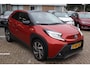 Toyota Aygo X ENVY 5-DRS AUTOMAAT TREKHAAK CLIMA AD-CRUISE NAVI JBL-AUDIO APPLE/ANDROID CAMERA