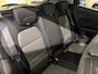 Renault Clio 90PK TCe Evolution | 1ste Eigenaar | Trekhaak 900KG Trekgewicht | Navigatie | Apple Carplay/Android Auto | Parkeersensoren | LED Lampen | Lichtmetalen Velgen | Licht & Regen Sensor |