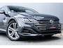 Volkswagen Arteon Shooting Brake EHybrid R-Line | Pano | 360° | HUD | Trekhaak