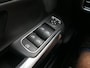 Mercedes-Benz EQB 300 4MATIC AMG Line 7p. 67 kWh | Panoramadak | Full LED | Sfeerverlichting | Elektrische achterklep | Achteruitrijcamera | Dodehoek detectie | ACC | Dealer onderhouden | 1e eigenaar